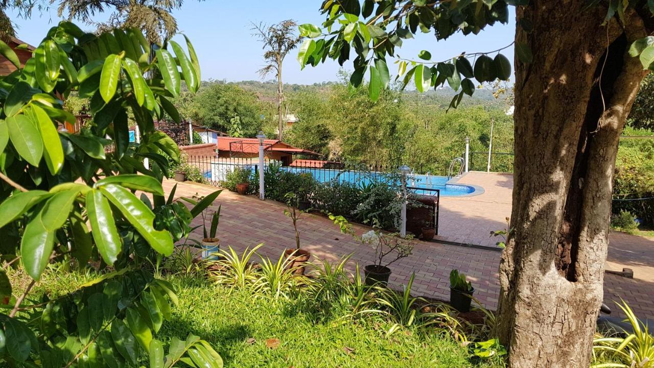 Cozywoods Hill Resort Banastarim Екстериор снимка
