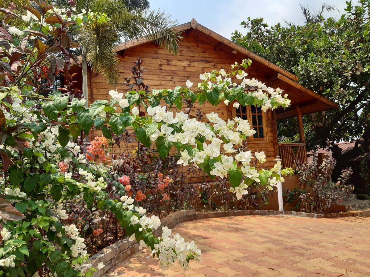 Cozywoods Hill Resort Banastarim Екстериор снимка